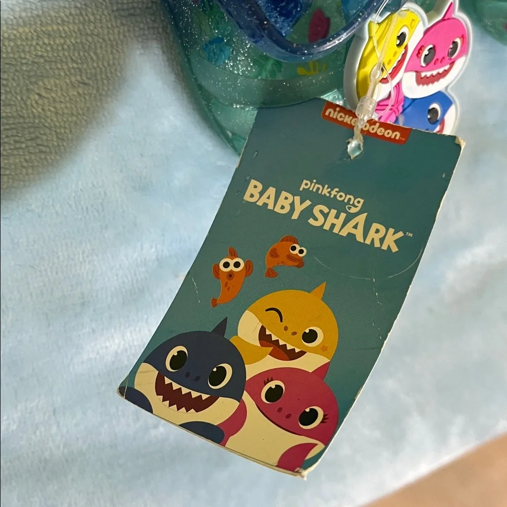 Baby Shark Jelly Sandals – Size 2 Infant (3-6 mo)– NEW WITH TAGS